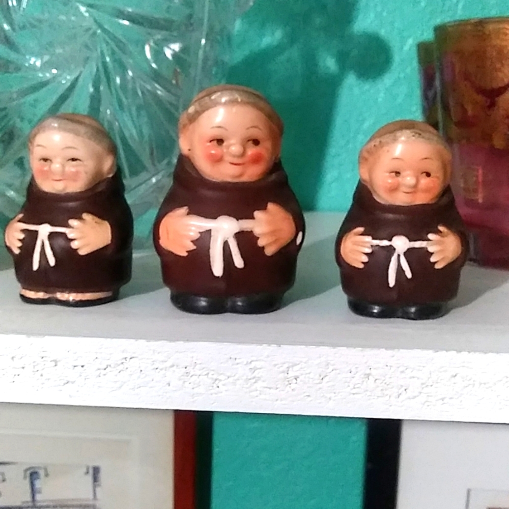 Goebel Hummel 3 figurines west Germany friar Monk salt and pepper shakers